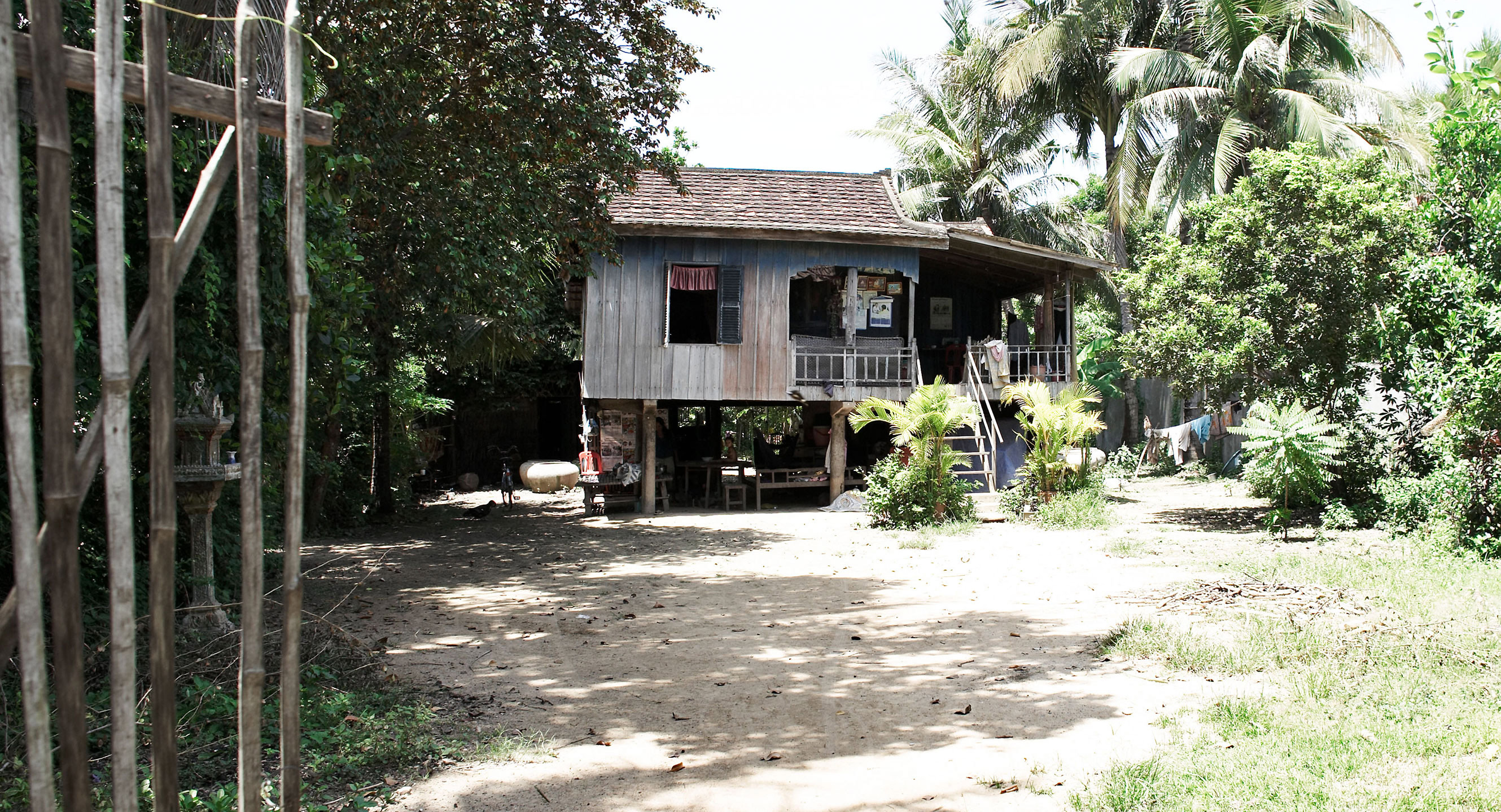 rochekamboxp0z0495.jpg